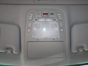 20123.0L Royal Saloon VIP g