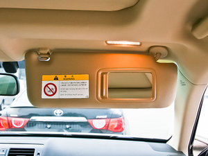 20122.5L Royal Saloon g