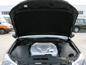 20122.5L Royal Saloon 