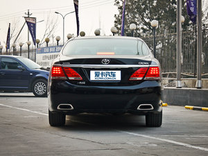 20122.5L Royal Saloon F 	