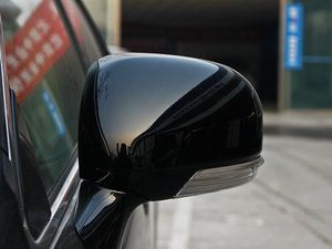 20122.5L Royal Saloon F ҕR