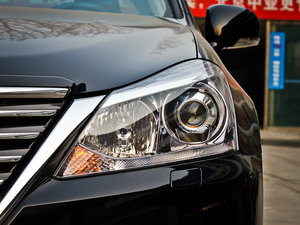 20122.5L Royal Saloon F 