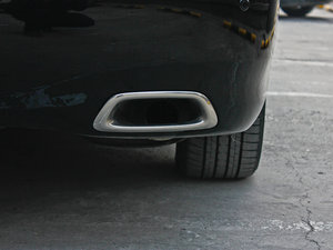 20122.5L Royal Saloon F Ś