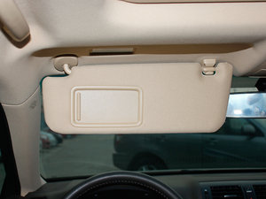 20122.5L Royal Saloon F ꖰ壨