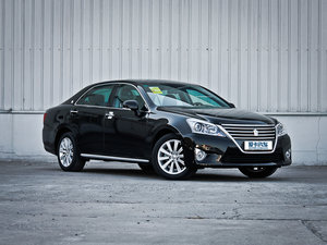 2012款2.5L Royal 真皮版 整体外观