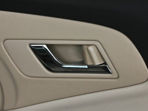 2012款2.5L Royal 真皮版 空间座椅
