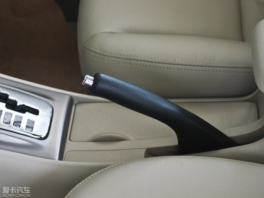 2013��� 1.6L �ԄӺ��A��