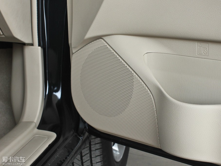 2013��� 1.6L �ԄӺ��A��