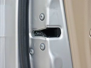 20131.6L Ԅ(dng)׿Խ g