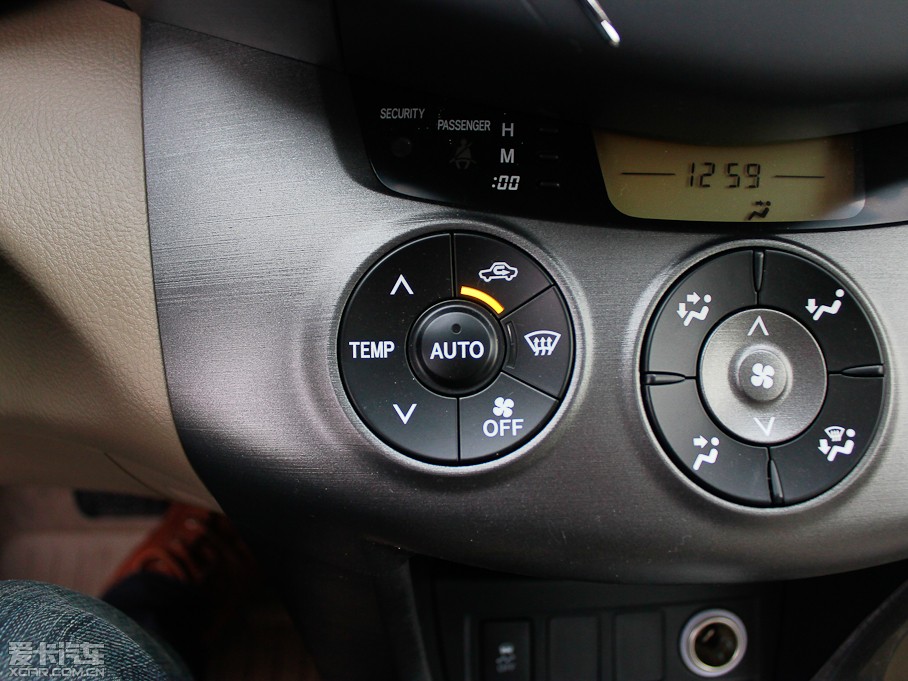 2013RAV4s 2.0L ԄӾӢb