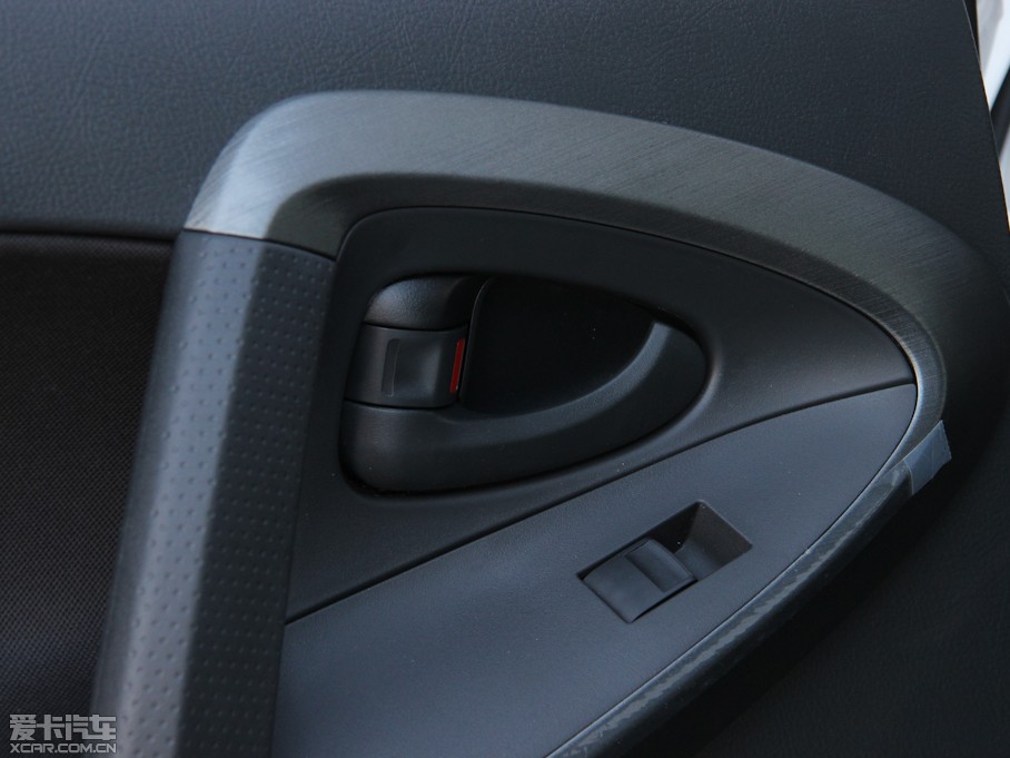 2013RAV4s 2.0L ԄӾӢb