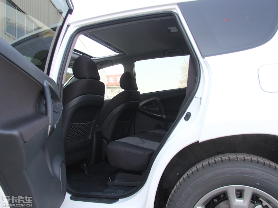 2013RAV4ٷ 2.0L ԶӢװ