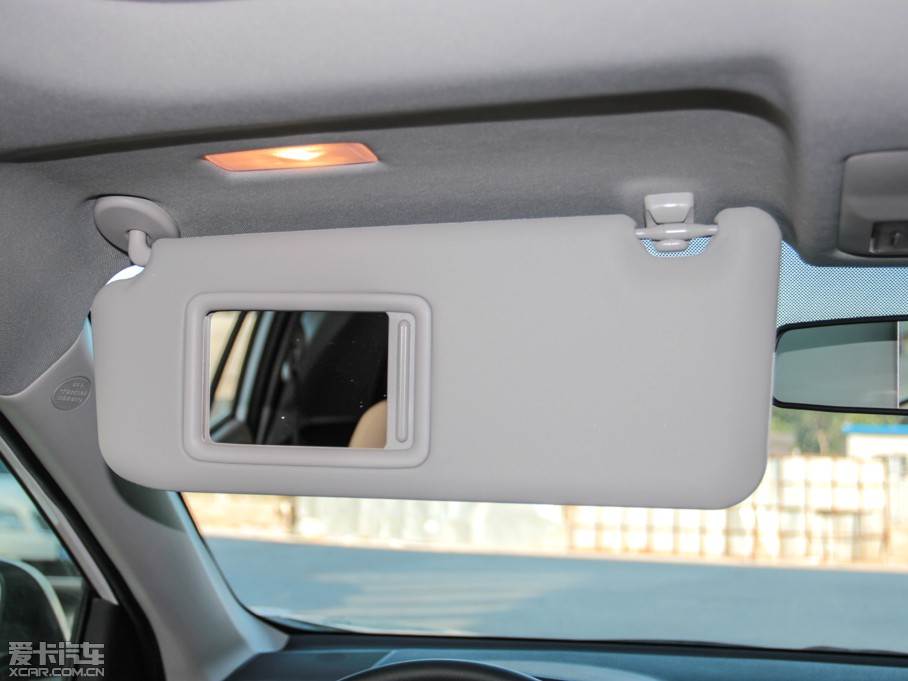 2013��RAV4�s�� 2.0L S-CVT���J��