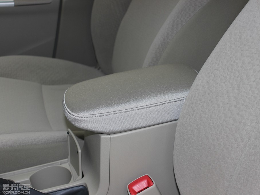 2013_ 1.6L GL MTſ 