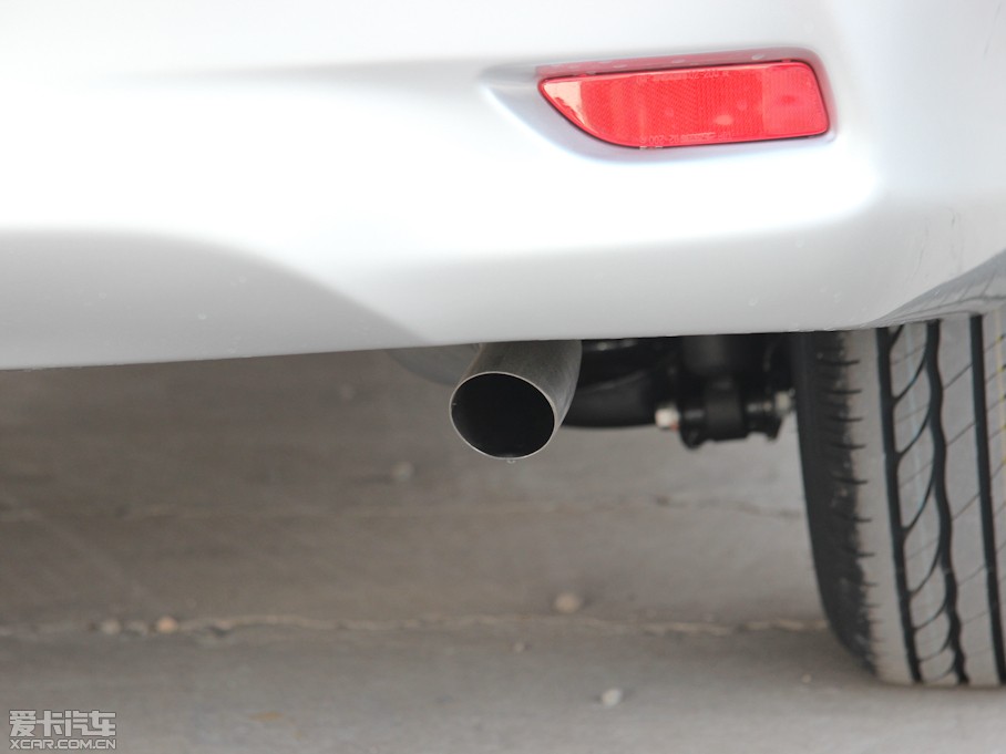 2013_ 1.6L GL ATſ 