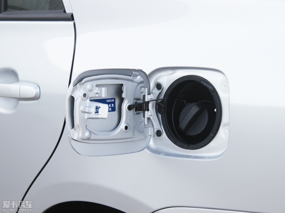 2013_ 1.6L GL ATſ 