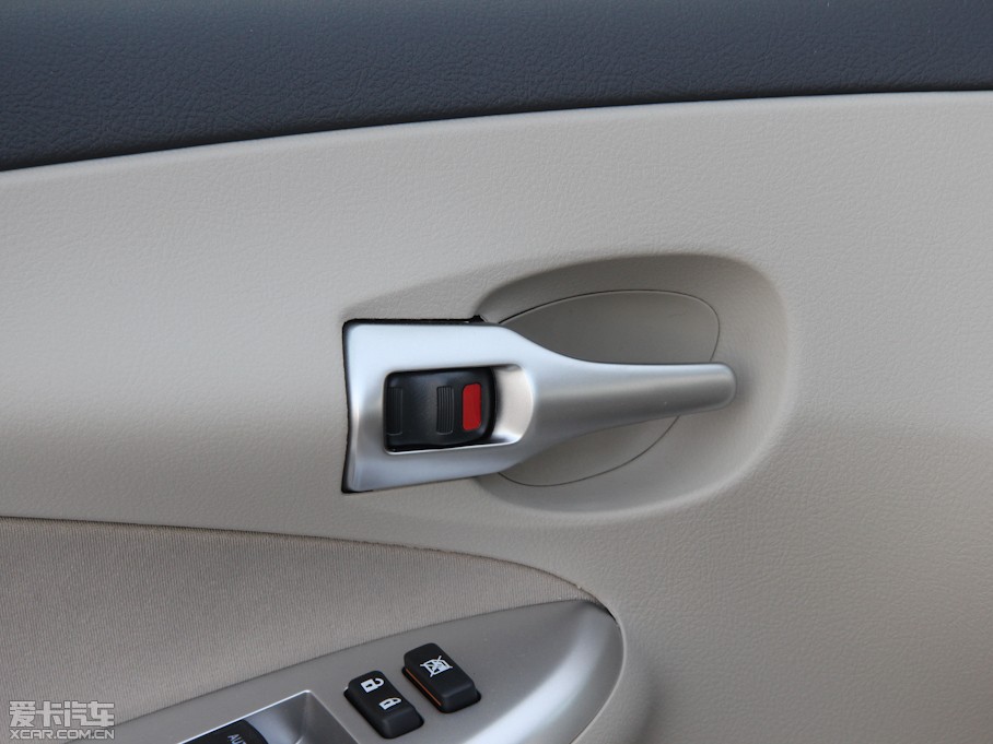 2013_ 1.6L GL ATſ 