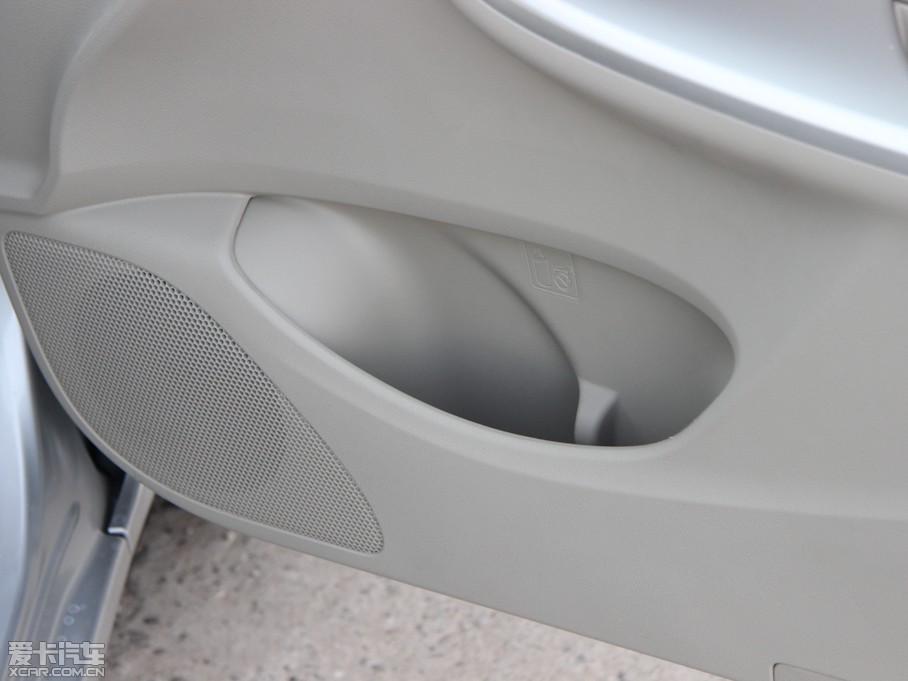 2013_ 1.6L GL ATſ 