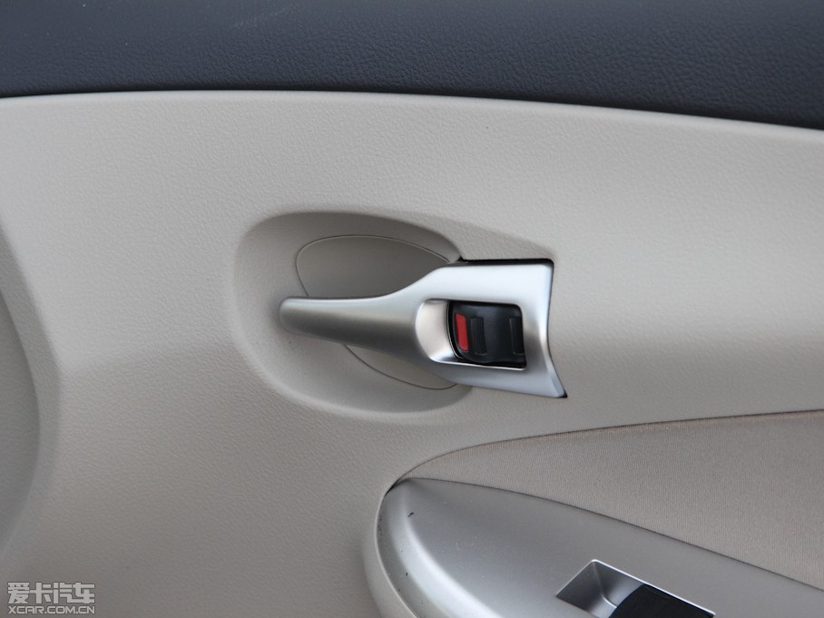 2013_ 1.6L GL ATſ 