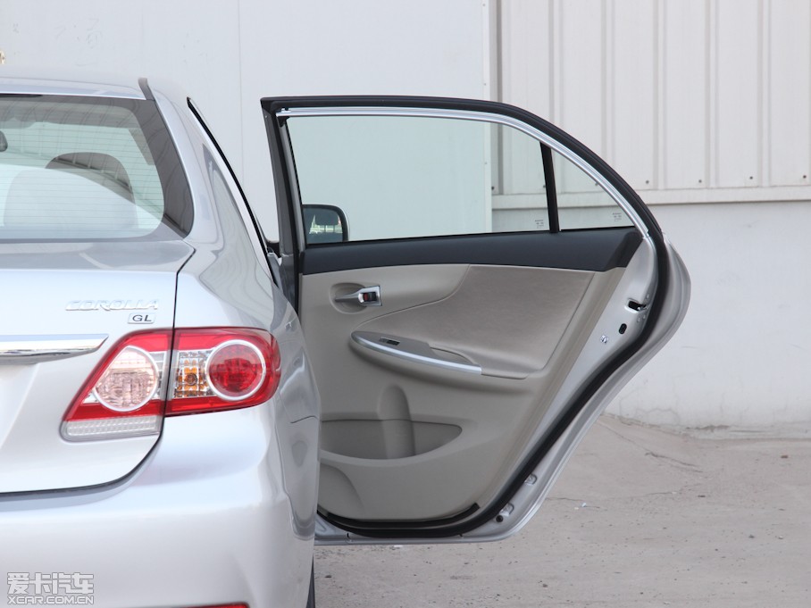 2013_ 1.6L GL ATſ 