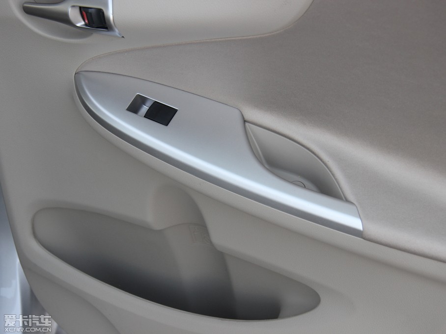 2013_ 1.6L GL ATſ 