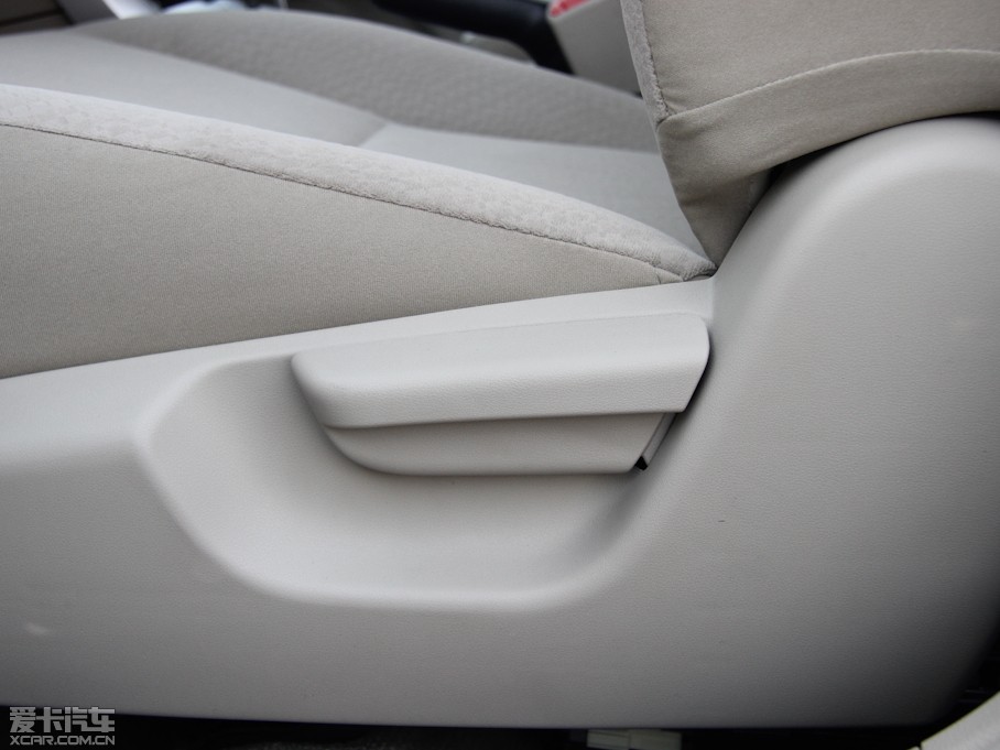 2013_ 1.6L GL ATſ 