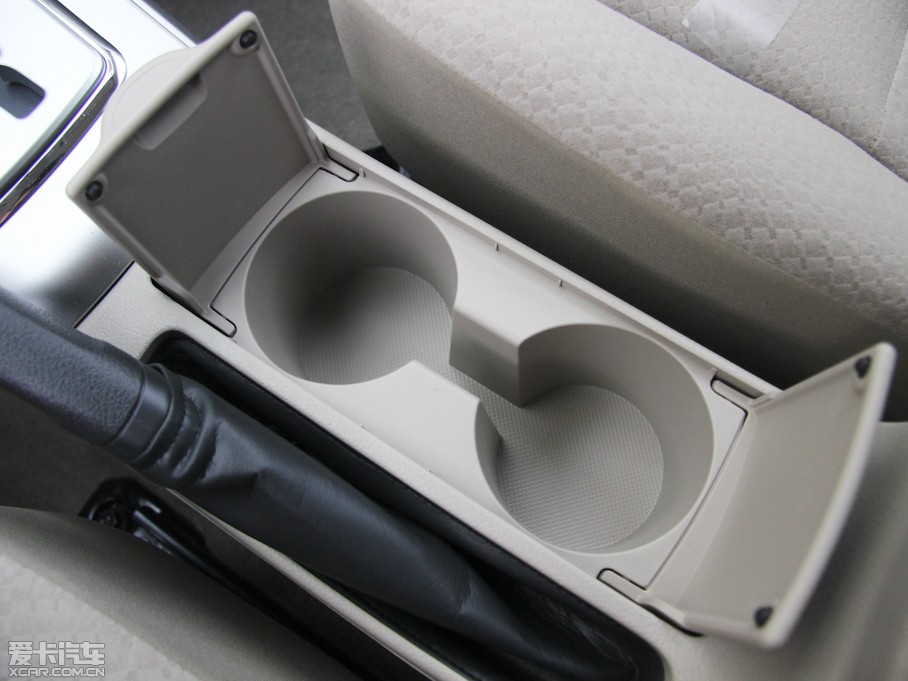 2013_ 1.6L GL ATſ 