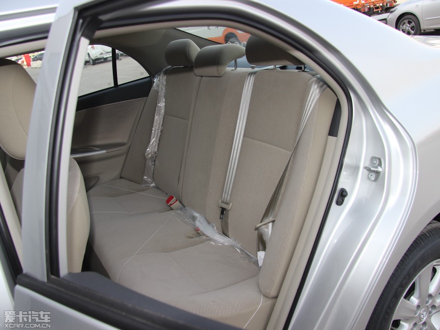 2013_ 1.6L GL ATſ 