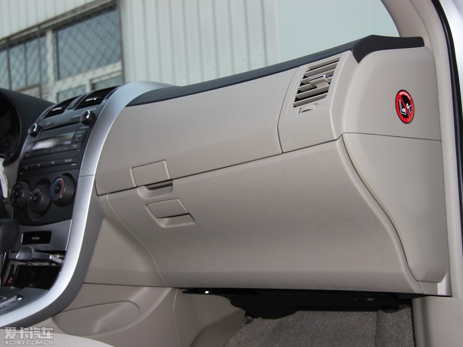 2013_ 1.6L GL ATſ 