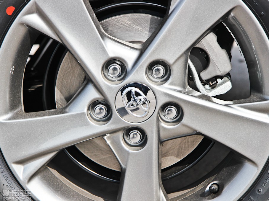 2013_ 1.8L GL-i CVT 