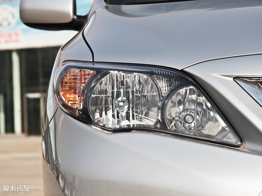 2013_ 1.8L GL-i CVT 