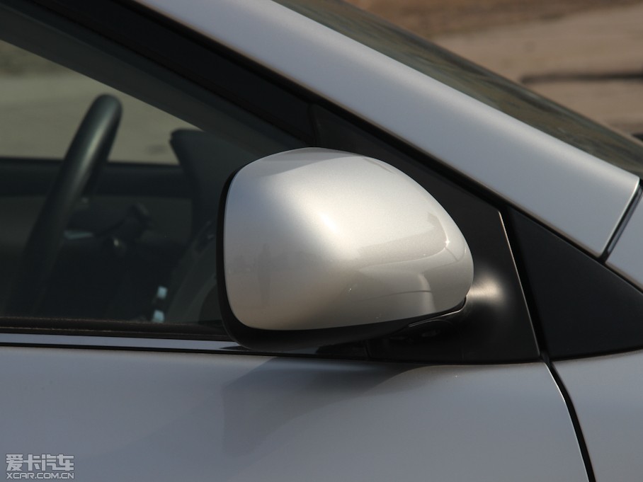 2013_ 1.8L GL-i CVT 