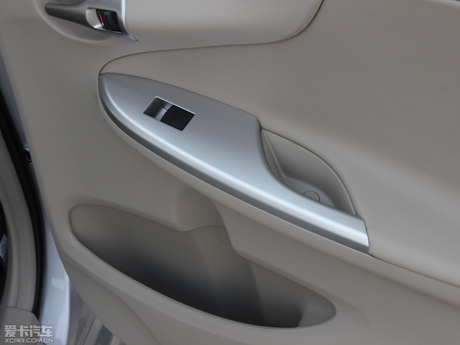 2013_ 1.8L GL-i CVT 