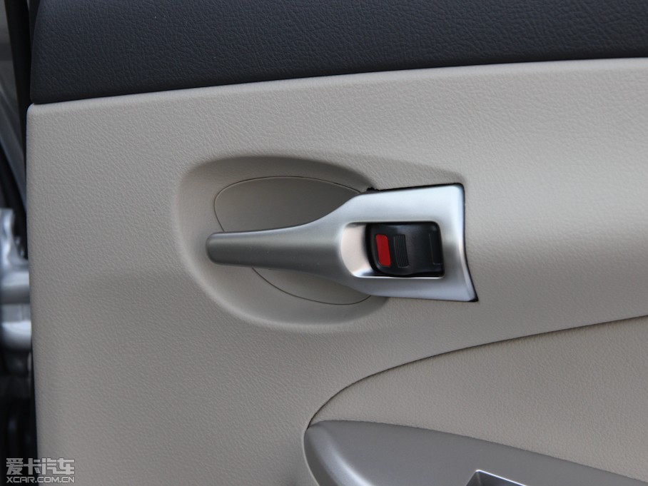 2013_ 1.8L GL-i CVT 