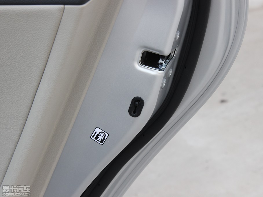 2013_ 1.8L GL-i CVT 