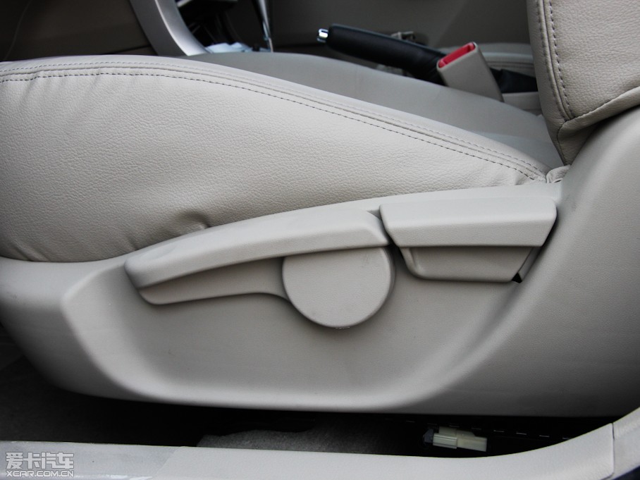 2013_ 1.8L GL-i CVT 