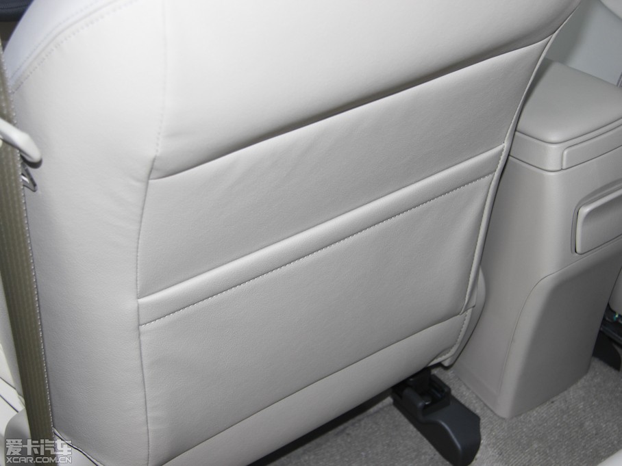 2013_ 1.8L GL-i CVT 