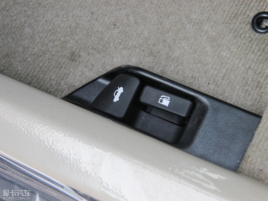 2013_ 1.8L GL-i CVT 