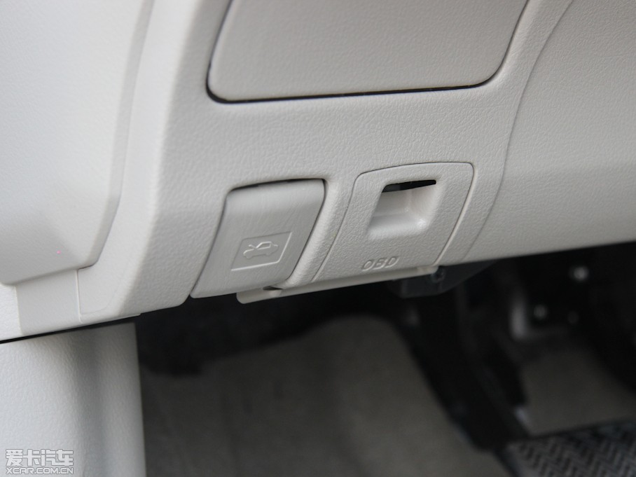 2013_ 1.8L GL-i CVT 