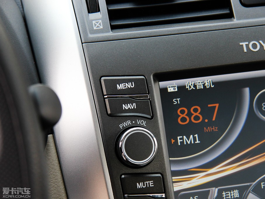 2013_ 1.8L GL-i CVT 