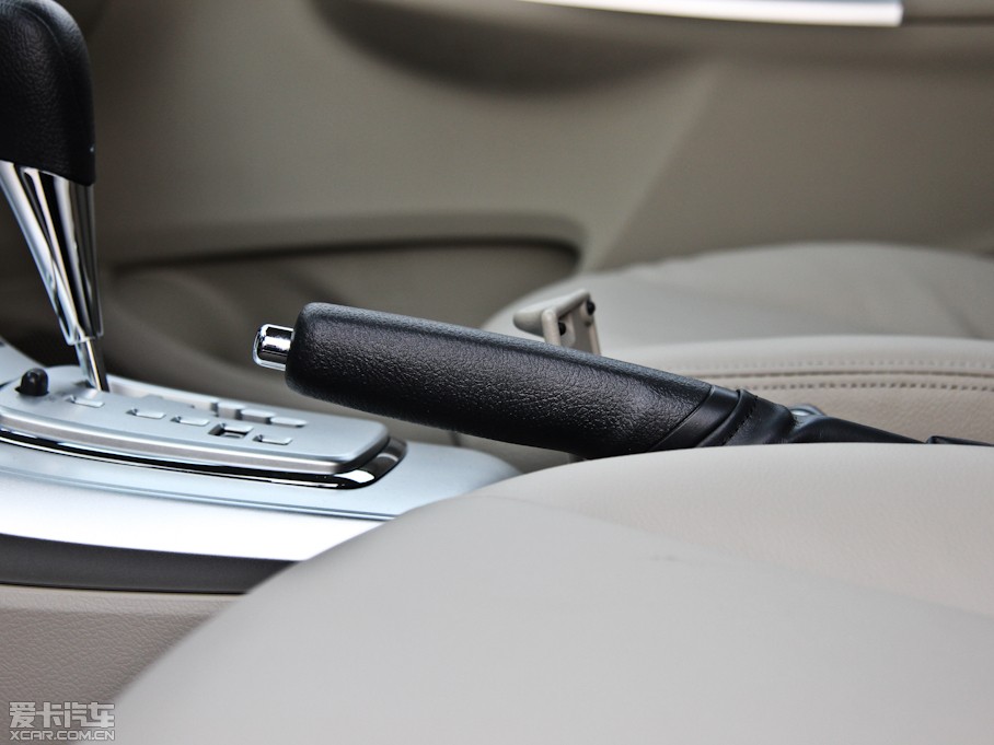 2013_ 1.8L GL-i CVT 