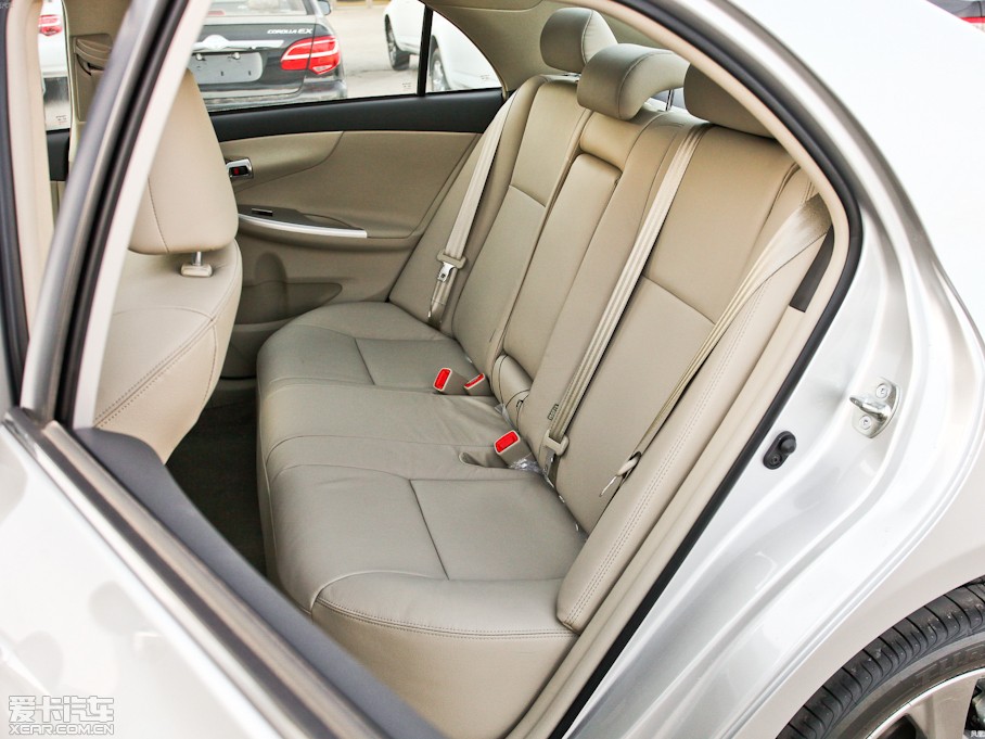 2013_ 1.8L GL-i CVT 