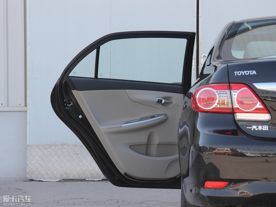 2013_ 1.8L GL-i MT 