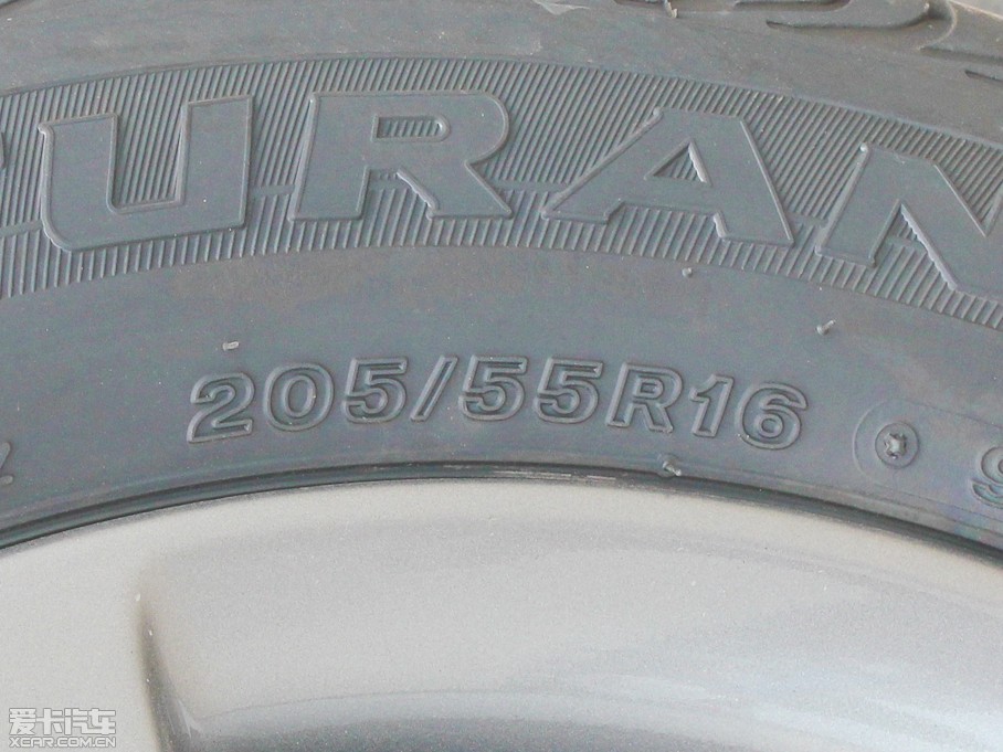 2013_ 1.8L GL-i CVT 