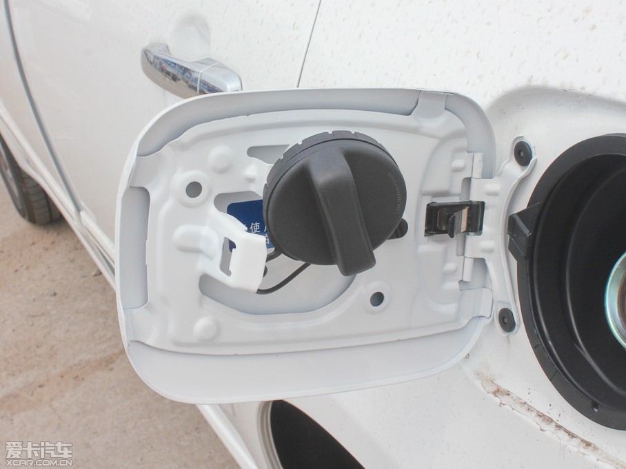 2013_ 1.8L GL-i CVT 