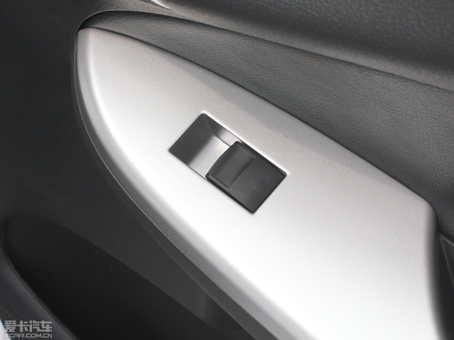 2013_ 1.8L GL-i CVT 