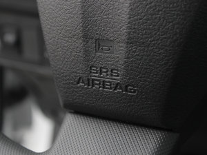 20131.6L GL AT  п؅^