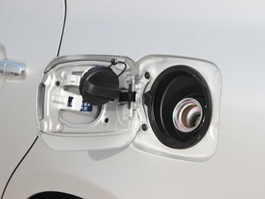 20131.8L GL-i CVT  ^