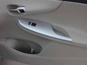 20131.8L GL-i CVT  g