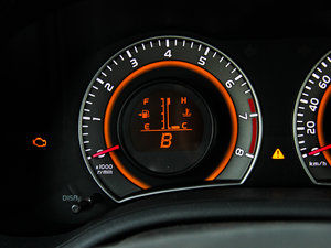 20131.8L GL-i CVT  п؅^